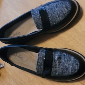Clark's leather and tweed platform loafer